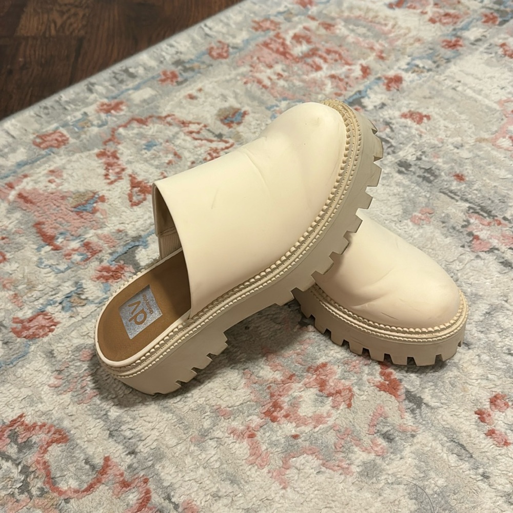 dolce vita Lexi platform clog slide ons